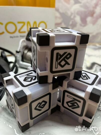 Робот anki cozmo