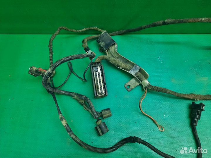 Проводка подкапотная Volkswagen Golf 4 купе AXP