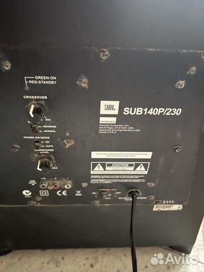 Сабвуфер jbl