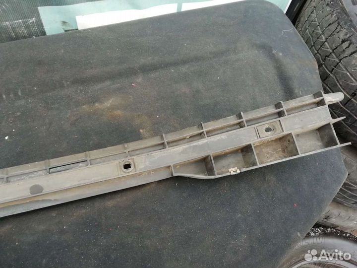 Кронштейн заднего бампера VW Passat B5+2000-2004 г