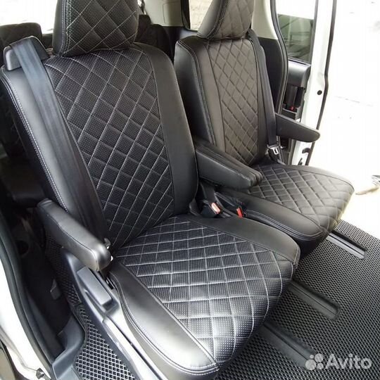 Чехлы Toyota Esquire (80/85) ромб