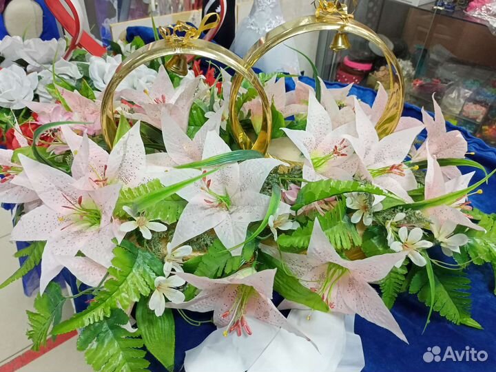 Украшения на машину для свадьбы