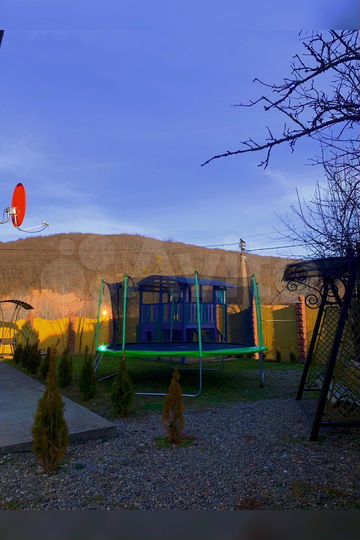 Дом 660 м² на участке 30 сот.