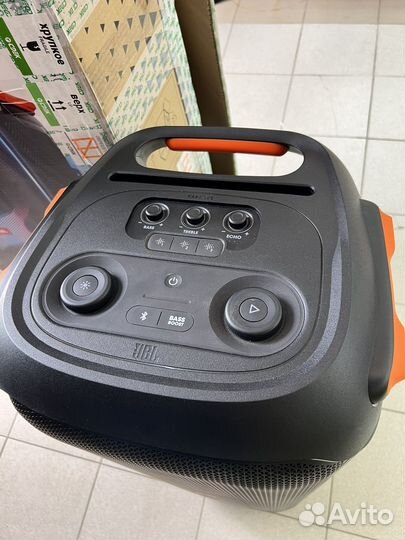 Jbl partybox 710