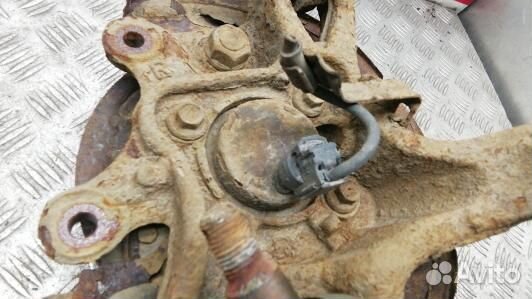 Ступица задняя правая toyota avensis T25 (5ST07NY0