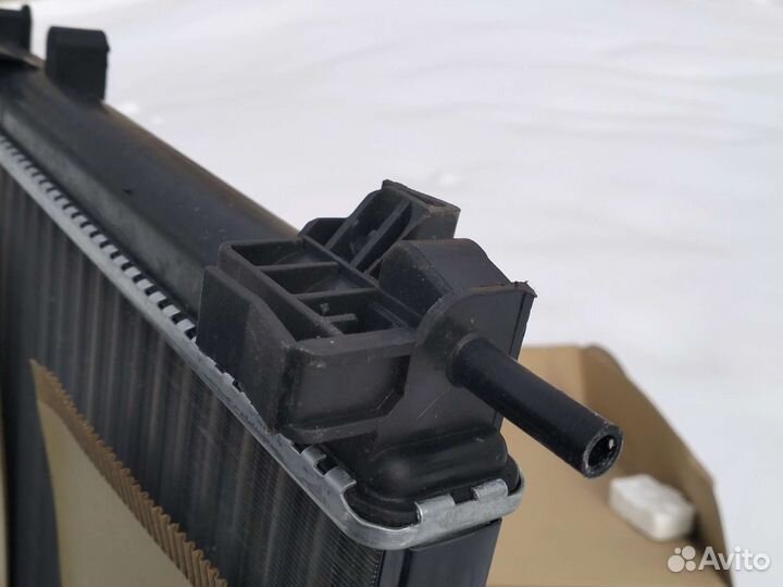 Радиатор охлаждения Renault, OEM:7700838134 алюмин