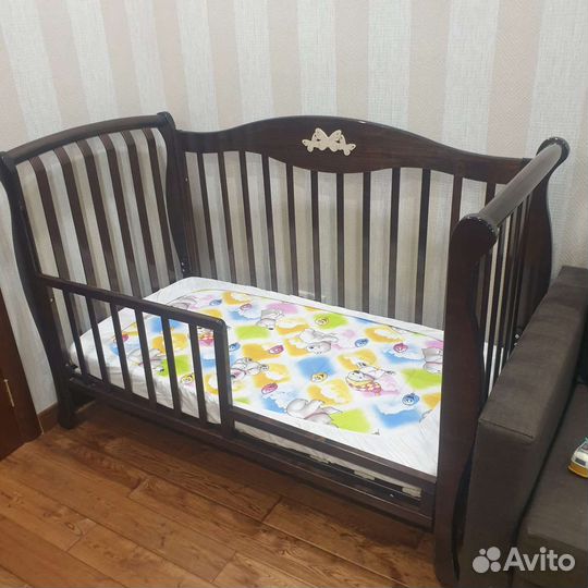 Детская кроватка Можга красная звезда