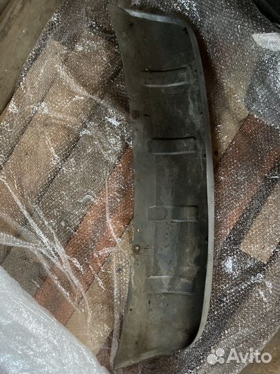 Накладка переднего бампера Мицубиси xl