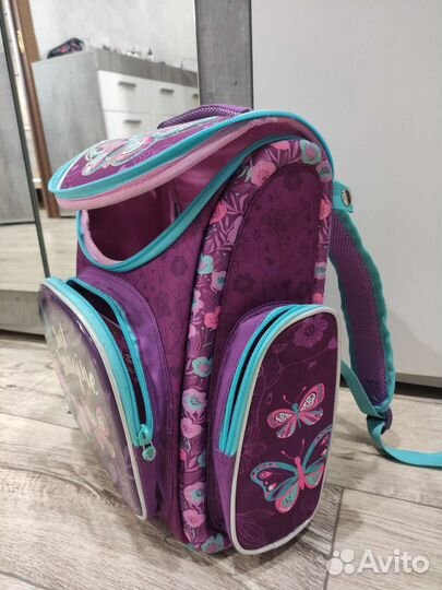 Рюкзак школьный для девочки ортопедический