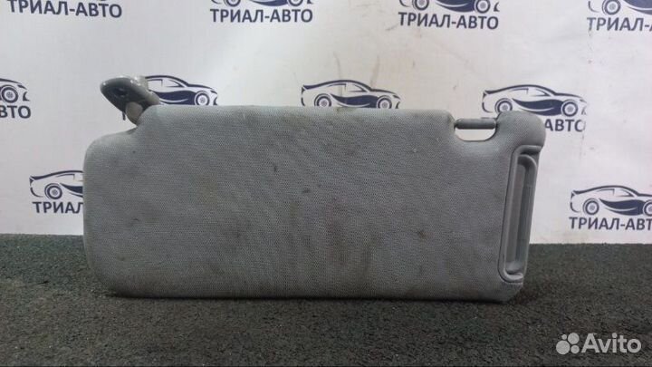 Козырек солнцезащитный левый Kia Sorento XM D4HB