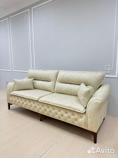 Мягкая мебель «Эмилия»