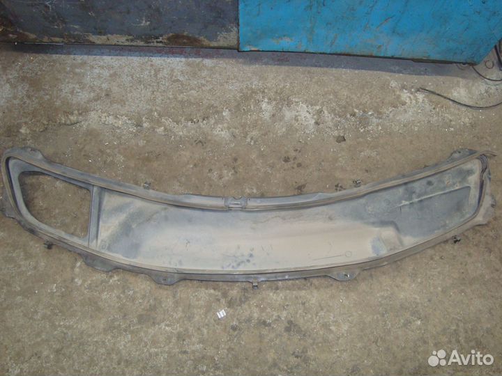 Воздухозаборник капота W164 M642 A1648800205