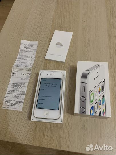 Телефон iPhone 4s