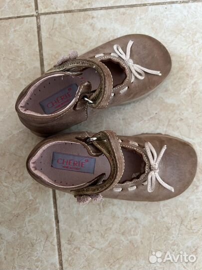 Туфли для девочки 24 размер