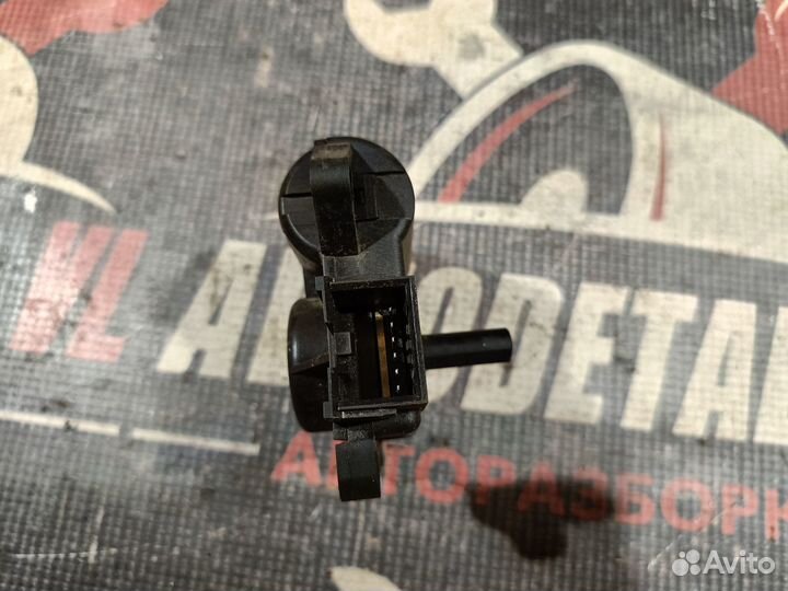 Сервопривод заслонки печки Ford Focus 1