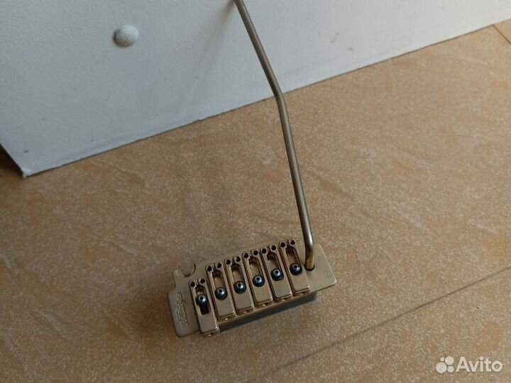 Фендер стратокастер