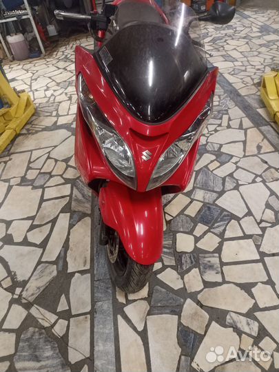 Suzuki Skywave 250