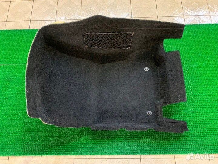 Ковер салона лев. перед. Mercedes-Benz M-class