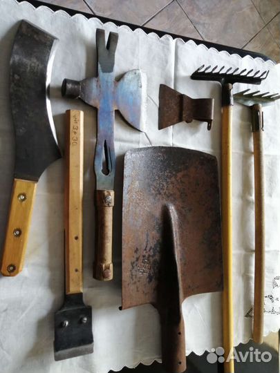 Лопата грабельки топоры