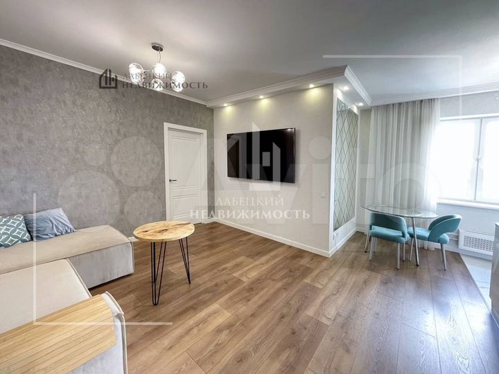 2-к. квартира, 70,5 м², 7/18 эт.