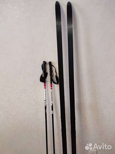 Беговые лыжи