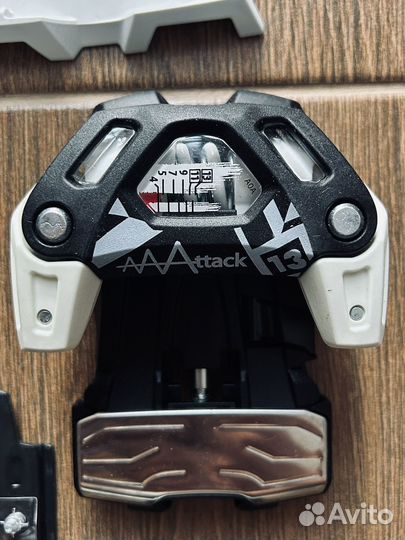 Горнолыжные крепления elan