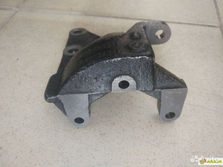 Кронштеин насоса гура дв.406 под насос ZF *