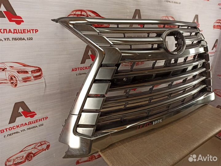 Решетка радиатора Lexus LX570 с 2015 года