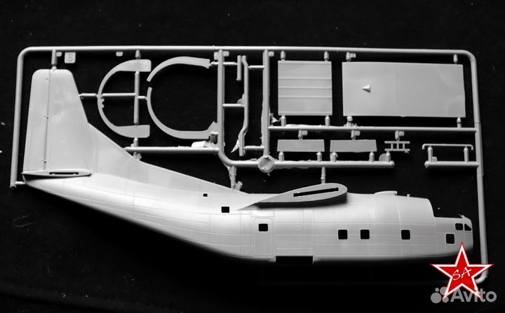 1/72 Roden Самолёт Fairchild NC/AC-123K Black Spot