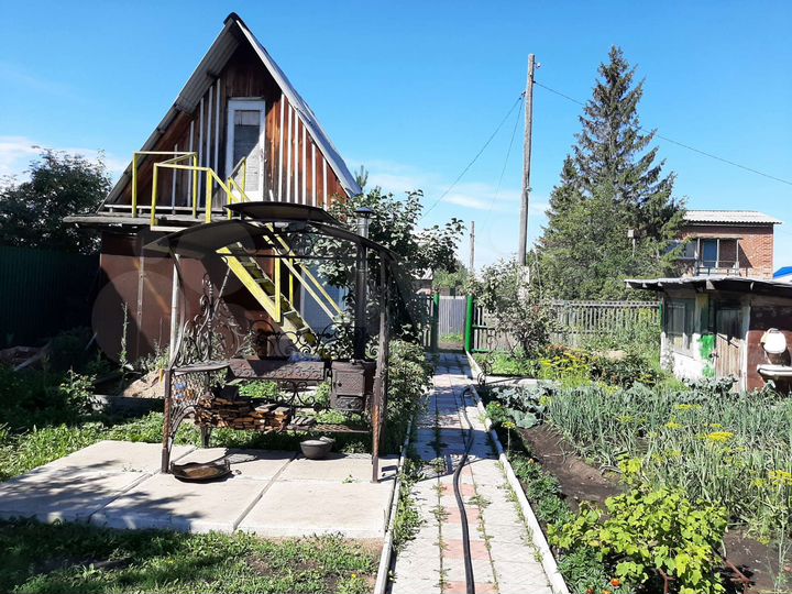 Дача 20 м² на участке 6,2 сот.