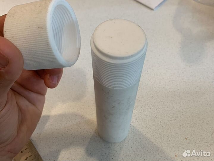 Емкость герметичная из фторопласта