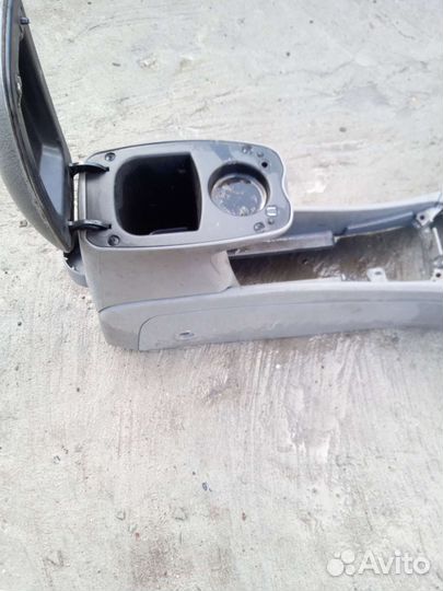 Подлокотник opel vectra b