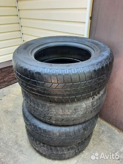 Goodyear Wrangler HP All Weather 255/65 R17 110T