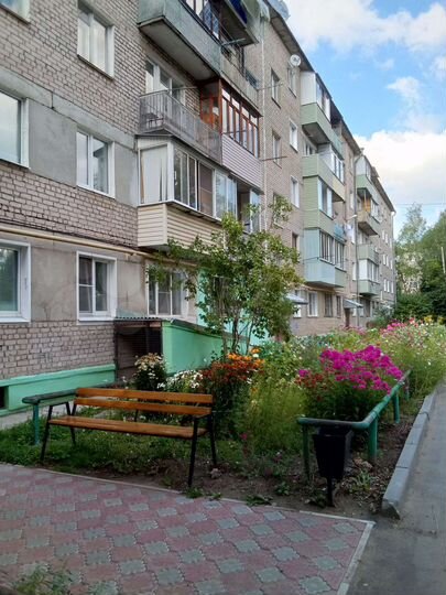 2-к. квартира, 58 м², 5/5 эт.