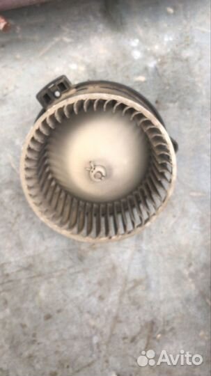 Моторчик печки Lancer 6 91-2000г Гарантия