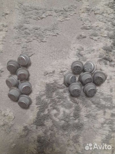 Диод дтг-10-3-3 чёрные, красные