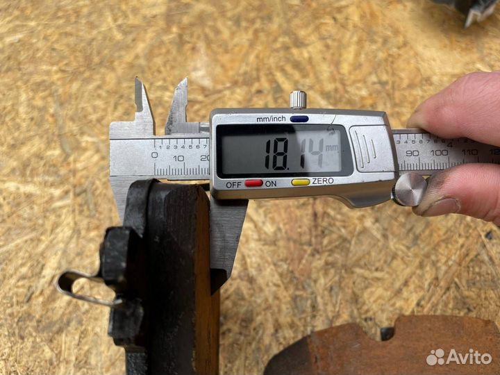 Тормозные колодки перед. Mini Countryman