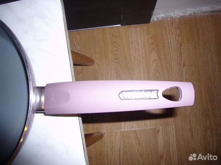 Сковорода большая новая