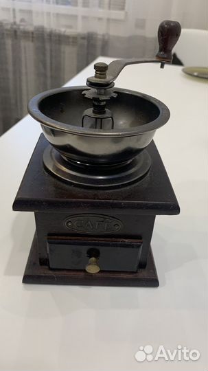 Кофемолка ручная