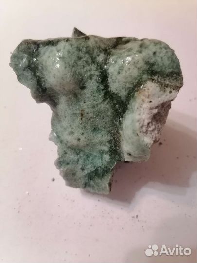 Камни и минералы 8