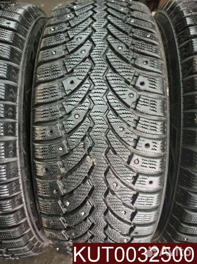 Pirelli Formula Ice 205/55 R16 107U