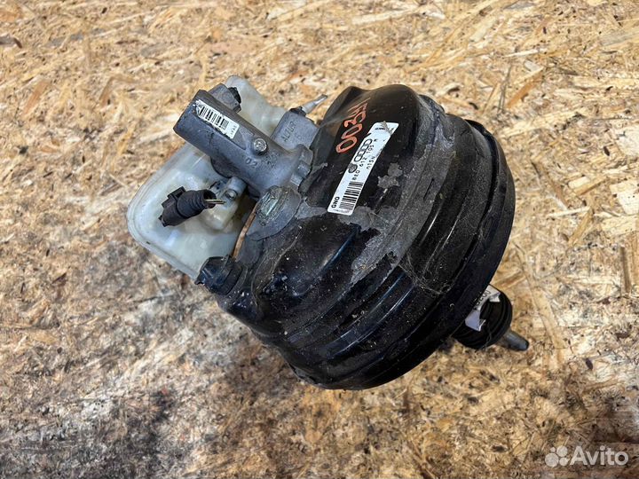 Вакуумный усилитель тормозов Audi A6C5 (4B 1997-20