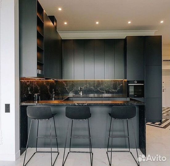 Кухонный гарнитур угловой