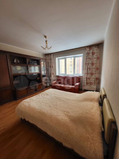 3-к. квартира, 85,9 м², 8/17 эт.