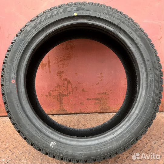 Triangle IcelynX TI501 225/45 R17 94T