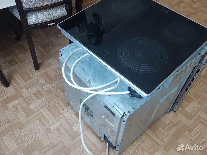 Плита электрическая Whirlpool, Италия