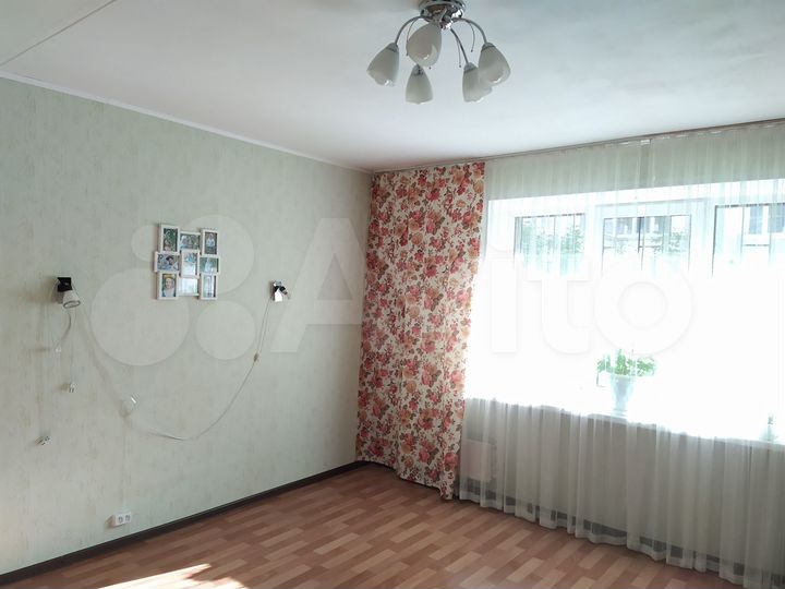 3-к. квартира, 72 м², 1/16 эт.