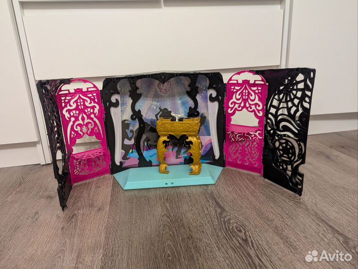 Танцпол Monster High 13 wishes(желаний)