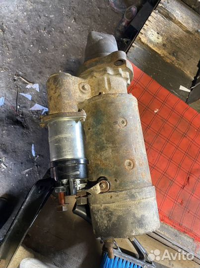 Стартер на фредлайнер, вольво, интернационал