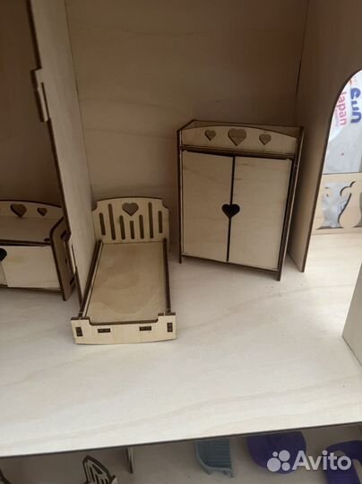 Домик кукольный